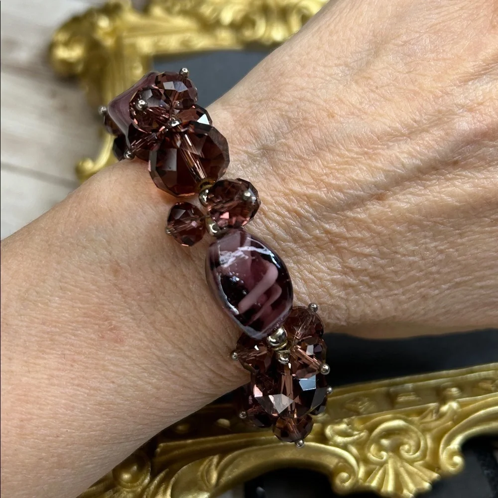 Elegant Purple Crystal and Glass Beaded Stretch Bracelet